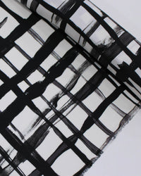 Tecido Viscose Italiano Multi Quadriculado Irregular Preto e Offwhite