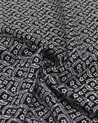 Tecido Crepe de Viscose Italiano Flores entre Ramos Creme e Preto