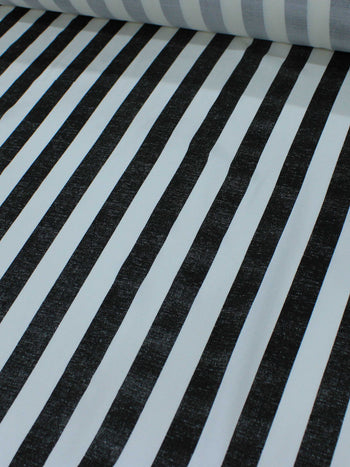 Tecido Crepe de Viscose Macro Listras Preto e Branco