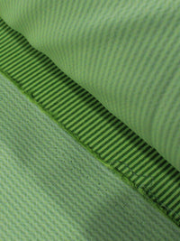 Tecido Viscose Mista Maquinetada Micro Listras Tons de Verde