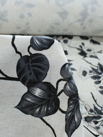 Tecido Linho Misto Leve Ramos e Flores Preto/Cru
