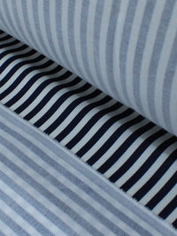 Tecido Alfaiataria de Viscose Listras Azul Marinho e Branco