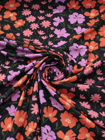 Tecido Viscose Texturizada Estampa Flores Rosa Laranja e Preto