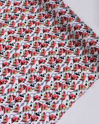 Tecido Crepe Silk Italiano Animais Abstratos Colorido e Branco