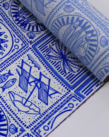 Tecido Viscose Premium Sardine Estampa Tropical em Recortes Azul e Branco