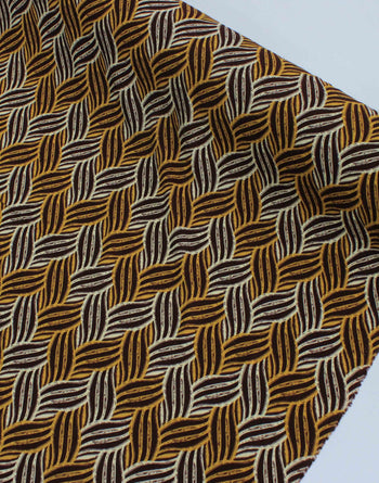 Tecido Viscose Texturizada Entrelaços Amarelo Mostarda e Bege