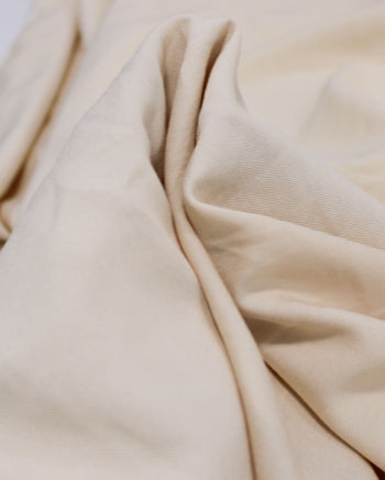 Tecido Alfaiataria de Viscose Bege Claro
