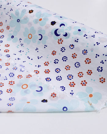 Tecido Viscose Mista com Poliamida Barrado Cashmere e Tapete Floral Tons Frios e Branco
