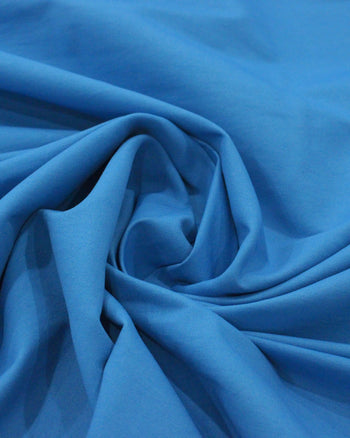 Tecido Alfaiataria Grossa de Viscose Azul