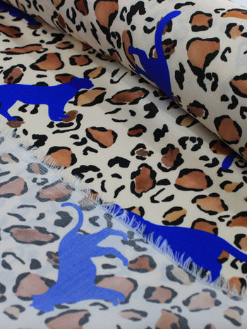 Tecido Crepe Bubble Italiano Animal Print e Onça