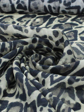 Tecido Cambraia Italiano Animal Print Clássico