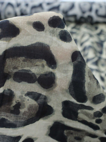 Tecido Cambraia Italiano Animal Print Clássico
