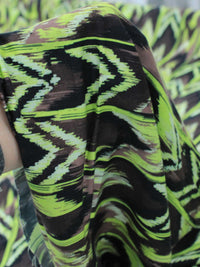 Tecido Viscose Italiano Chevron Abstrato Tons de Verde