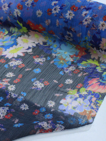 Tecido Crepe Chiffon Italiano Texturizado Flores Coloridas