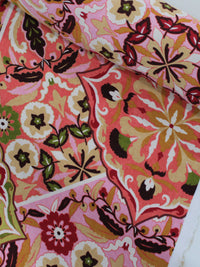 Tecido Viscose Italiano Flores Clássicas Verde e Rosa