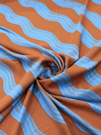 Tecido Viscose Texturizada Ondas Terracota e Azul