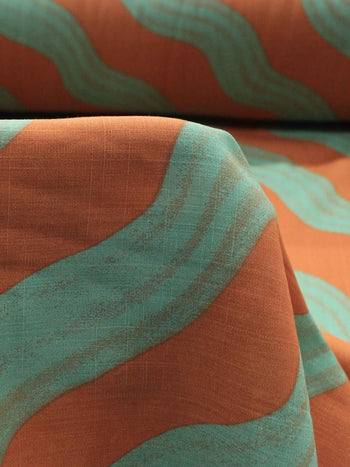 Tecido Viscose Texturizada Listras Onduladas Verde e Marrom