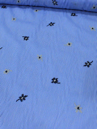 Tecido Cambraia de Algodão Bordada Flores e Micro Listras Branco e Azul