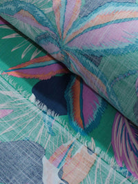 Tecido Viscose Texturizada Folhagem e Tucanos Rosa e Verde
