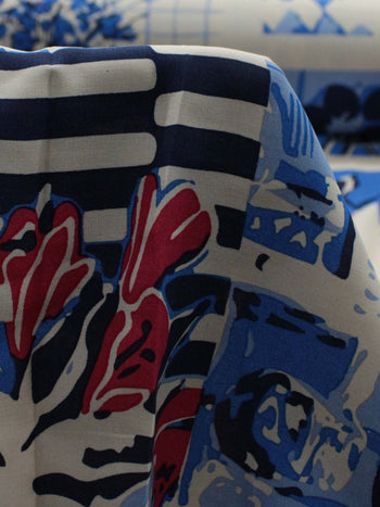 Tecido Viscose Estampa Bistrô Mediterrâneo Tons de Azul e Creme