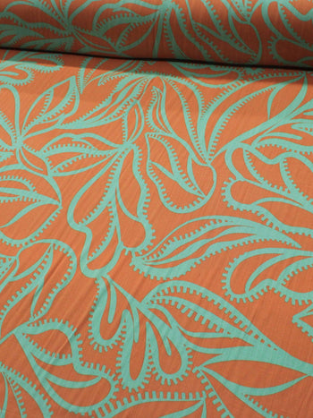 Tecido Viscose Texturizada Floral Verde e Laranja