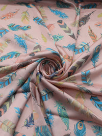 Tecido Crepe Silk Penas Coloridas e Rosa