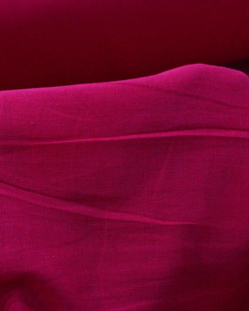 Tecido Cambraia de Linho Misto Vermelho Rubi