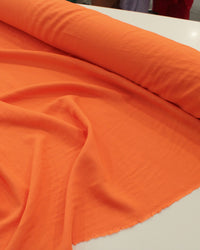 Tecido Alfaiataria de Viscose Leve Laranja