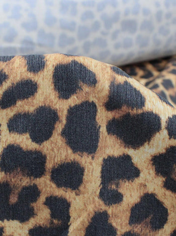 Tecido Crepe Casca de Árvore Animal Print Onça