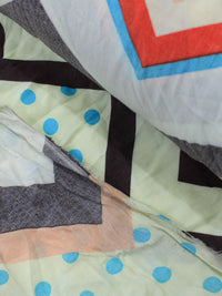 Tecido Viscose Estampa Chevron Etnico Bege Laranja e Preto