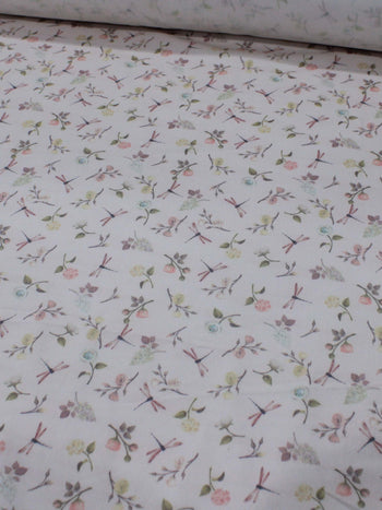 Tecido Sarja Mista com Elastano Flores e Libelulas Rosa Quartzo
