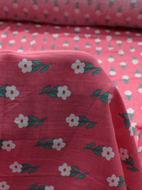 Tecido Viscose Texturizada Flores Verde Branco e Rosa