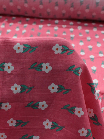 Tecido Viscose Texturizada Flores Verde Branco e Rosa