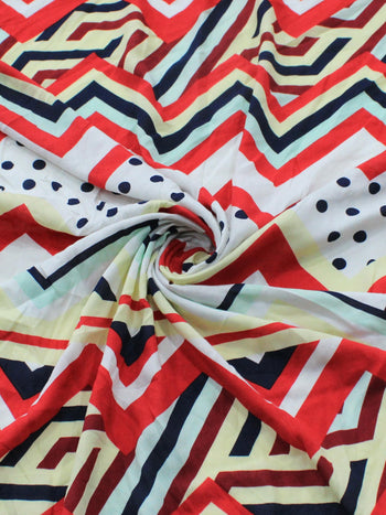 Tecido Viscose Estampa Chevron Etnico Amarelo Vermelho e Branco