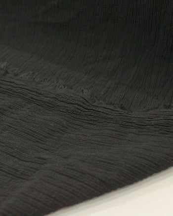 Tecido Crepe Maquinetado Preto