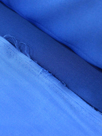 Tecido Alfaiataria de Viscose Azul Índigo