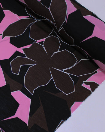 Tecido Viscose Mista com Poliamida Tapete Floral Abstrato Rosa, Preto e Marrom