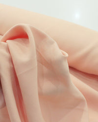 Tecido Alfaiataria de Viscose Nude Claro