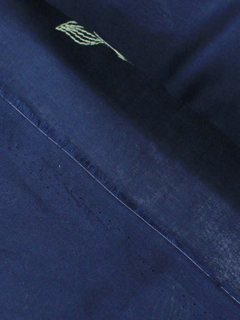 Tecido Cambraia de Algodão Bordada Micro Folha Offwhite e Azul Marinho
