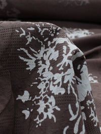 Tecido Jacquard Fino Flores Marrom