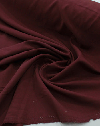 Tecido Alfaiataria de Viscose Bordô
