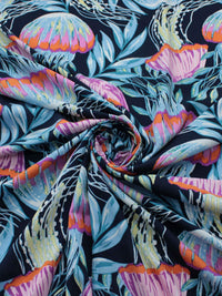 Tecido Viscose Texturizada Estampa Água-viva Rosa Azul e Preto