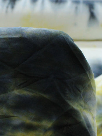 Tecido Viscose Estampa Tie-Dye Abstrato Amarelo e Preto
