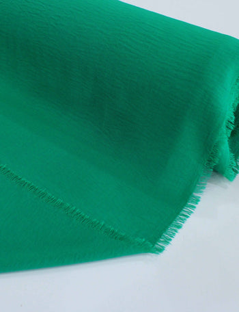 Tecido Crepe Duna Texturizado Verde Bandeira