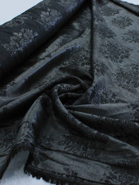 Tecido Cambraia de Algodão Brocado Flores Preto