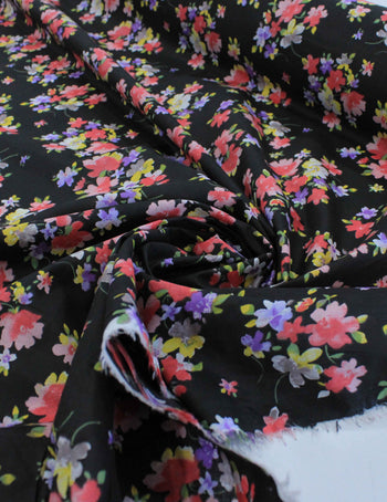 Tecido Cambraia de Algodão Floral Preto