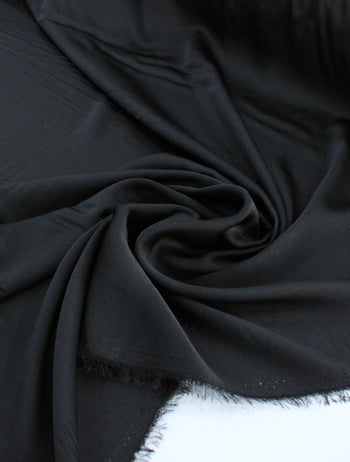 Tecido Crepe Bubble Acetinado Preto