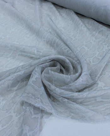 Tecido Crepe Chiffon com Foil Animal Print Cobra Prata