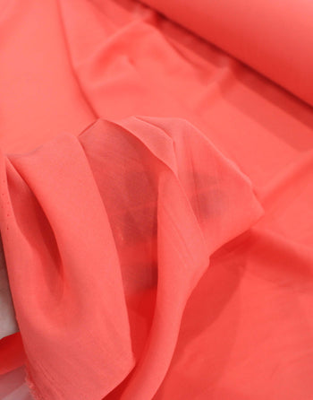 Tecido Cambraia de Viscose Coral