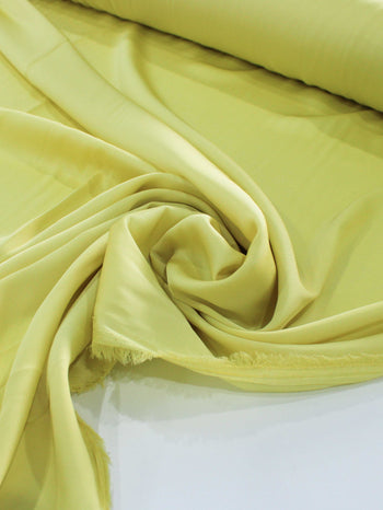 Tecido Crepe Silk Amarelo Claro